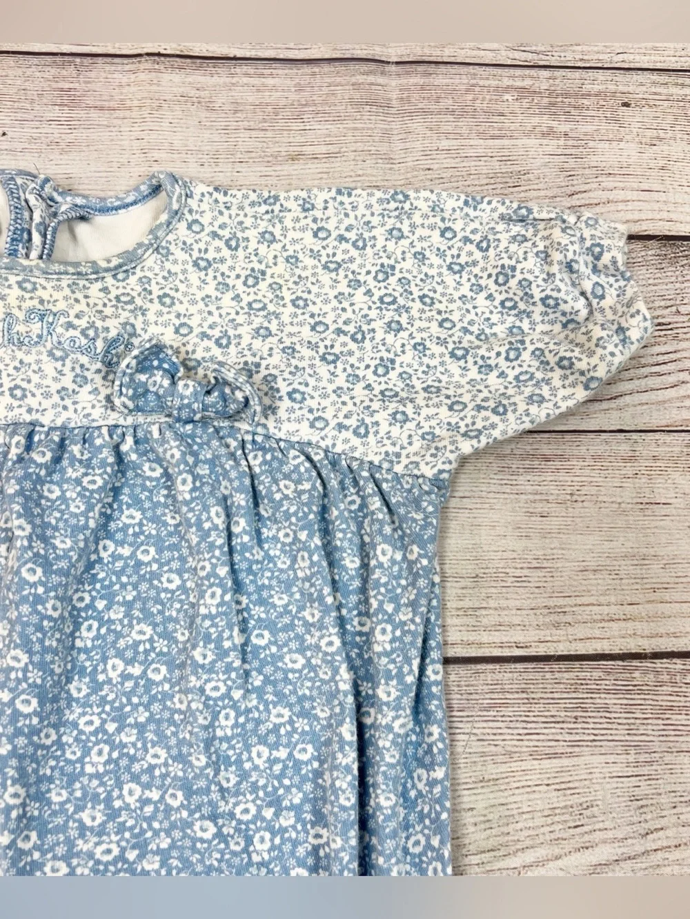 Vintage Oshkosh B’Gosh Girls Blue White Floral Romper Jumpsuit Size 3-6 M 90s